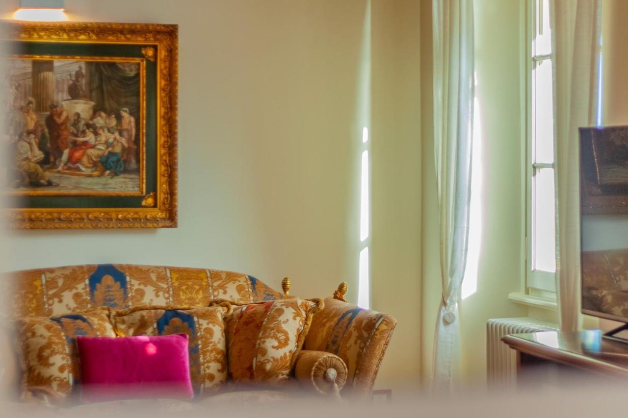Aglaia Luxury Lake View By Wonderful Italy Apartment Абадия Лариана Екстериор снимка
